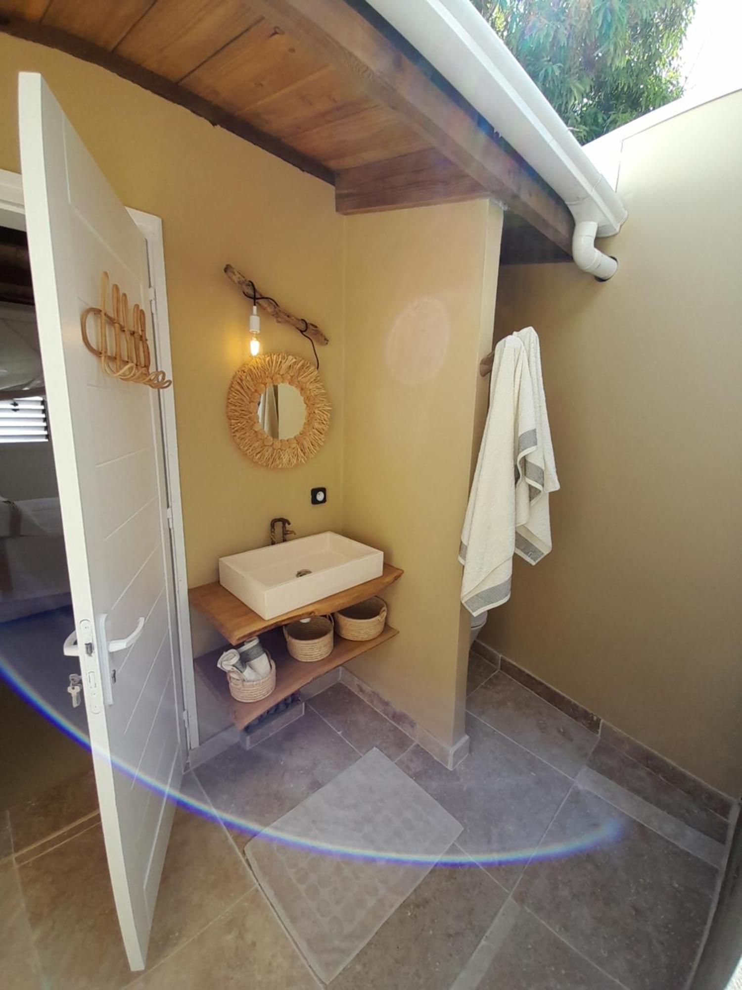 Hotel La Kaz Banian à Saint Pierre Extérieur photo