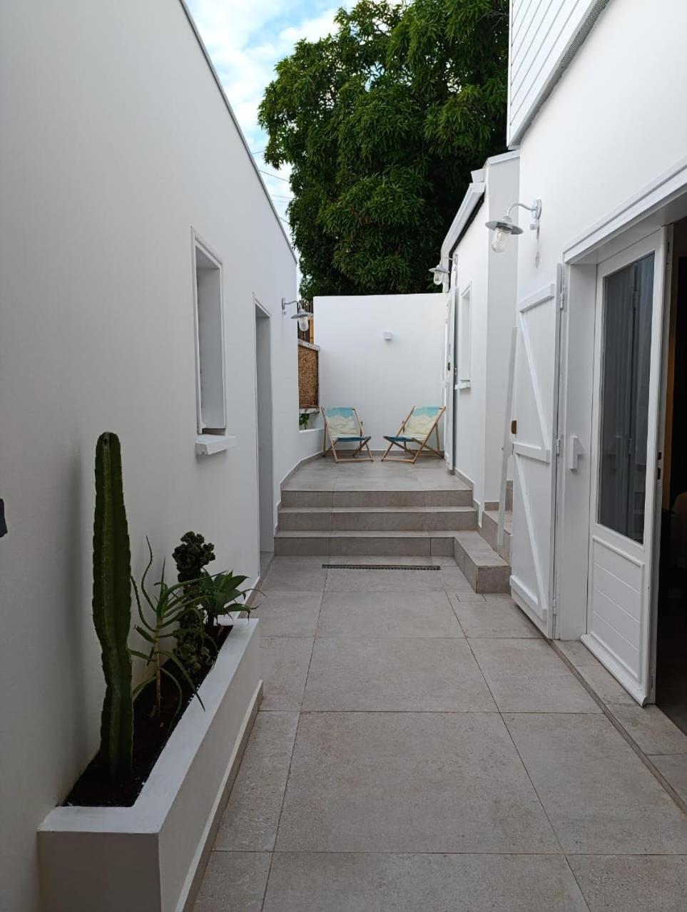 Hotel La Kaz Banian à Saint Pierre Extérieur photo